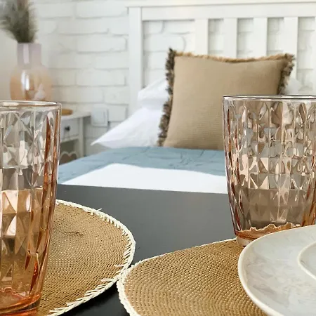 Lejlighed A 200 M Do Plazy *